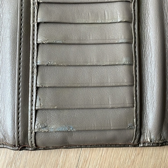 Coach Wallet - Picture 4 of 6